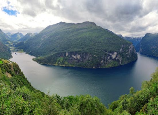norway/geirangerfjord/landmark/ornesvingen-viewpoint