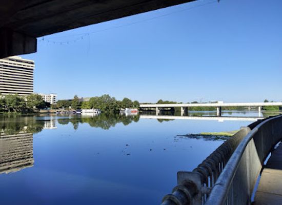 texas/austin/south-congress/landmark/ann-w-richards-congress-avenue-bridge-observation-deck