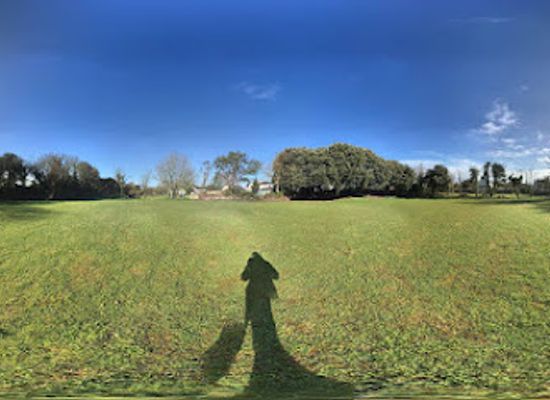 guernsey/vale/landmark/vale-parish-quarry-field