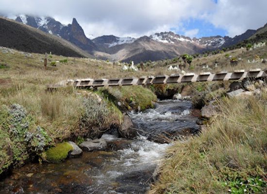 kenya/mount-kenya-region/landmark/mount-kenya