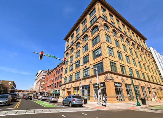 new-york/syracuse/armory-square/landmark/the-mccarthy-building