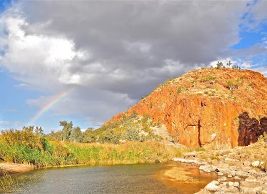 australia/new-england/landmark/mereenie-loop-tourist-drive