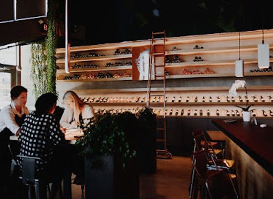 washington/bellevue/landmark/cepae-tasting-room