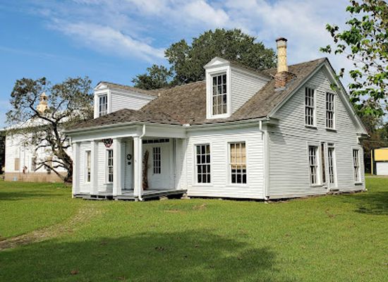 texas/red-river-valley/landmark/demorse-house
