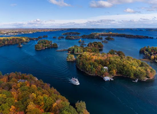 canada/kingston-and-the-islands/landmark/kingston-1000-islands-cruises