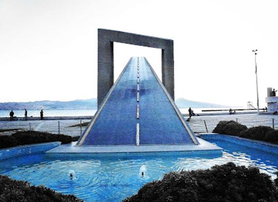 turkiye/izmir/karsiyaka/landmark/olof-palme-ve-willy-brandt-anisina-insan-haklari-aniti