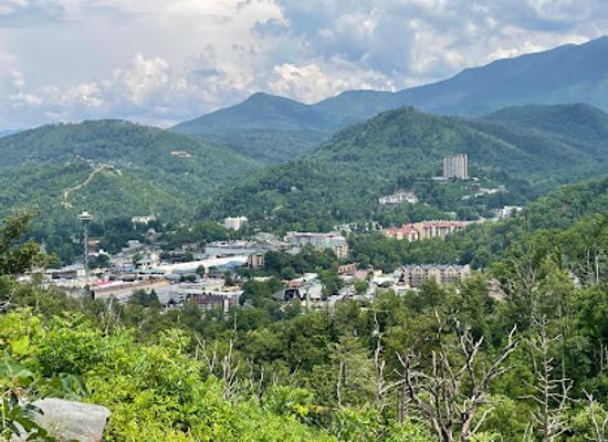 tennessee/gatlinburg/landmark/gatlinburg-scenic-overlook