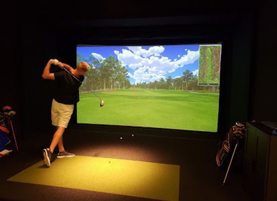iowa/ames/landmark/inside-golf-games