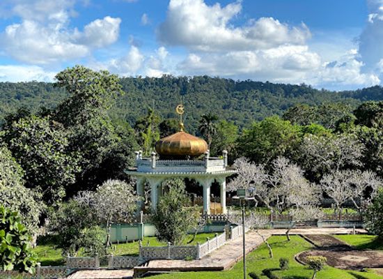 brunei/bandar-seri-begawan/gadong/landmark/mausoleum-of-sultan-bolkiah