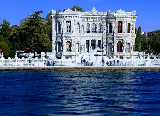 turkiye/eastern-anatolia-region/landmark/anadoluhisari
