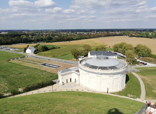 belgium/duchy-of-brabant/landmark/hougoumont-farm