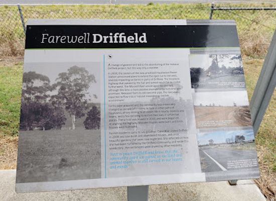 australia/gippsland/landmark/driffield-memorial