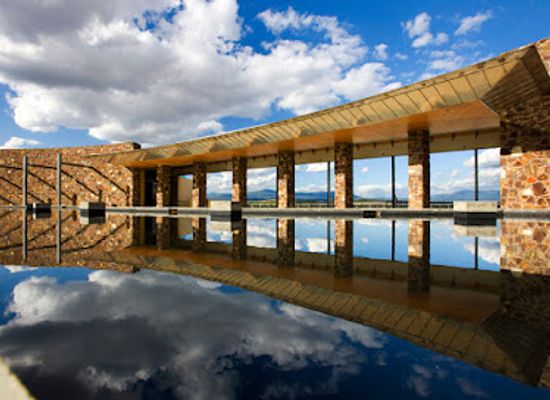 australia/yarra-valley/landmark/yering-station-winery