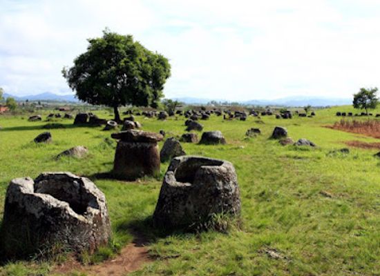 laos/plain-of-jars/landmark/plain-of-jars-site-3