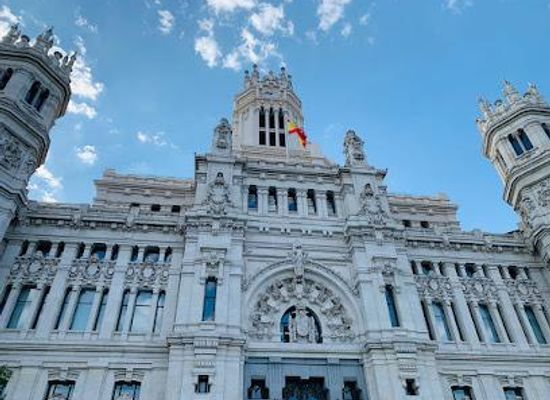 spain/madrid/landmark/plaza-cibeles