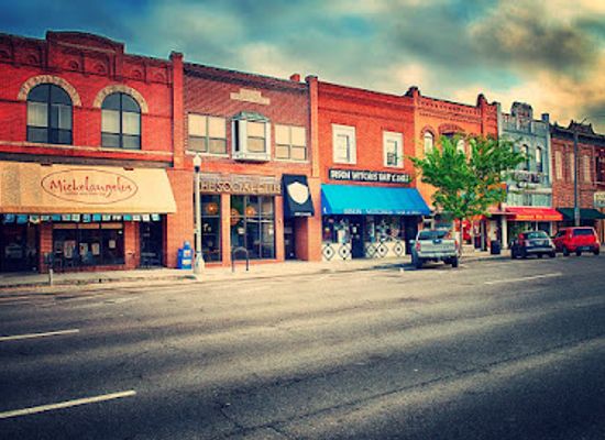 oklahoma/norman/landmark/bison-witches-bar-deli