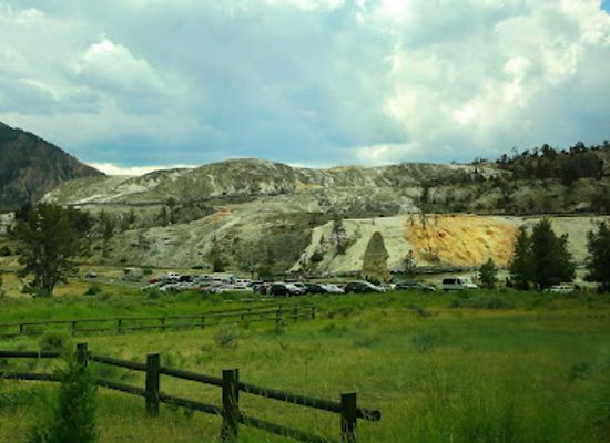 wyoming/teton-county/landmark/fort-yellowstone