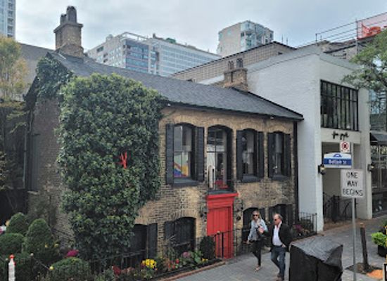 canada/toronto/yorkville/landmark/john-daniels-house
