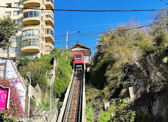 chile/vina-del-mar/valparaiso/landmark/funicular-villanelo