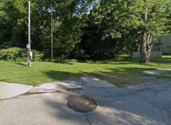 ohio/northeast-ohio/landmark/historic-snake-hill-old-brooklyn-cleveland-ohio