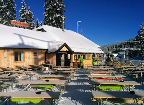 slovenia/styria/landmark/hribovska-restavracija-masinzaga