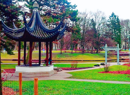 latvia/riga/kipsala/landmark/chinese-pagoda