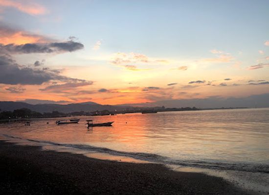 timor-leste/dili-beaches/landmark/largo-de-lecidere