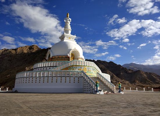 india/leh/landmark/shanti-stupa