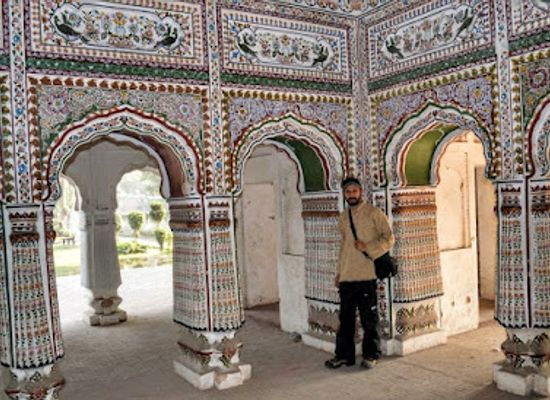 pakistan/gujranwala/landmark/sharanwala-baradari