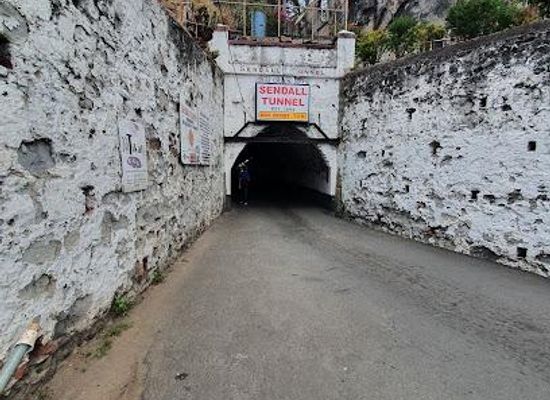 seychelles/victoria/landmark/sendall-tunnel