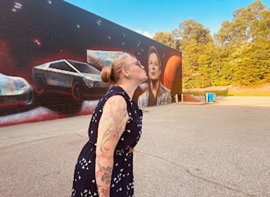 north-carolina/greensboro/landmark/kotis-street-art