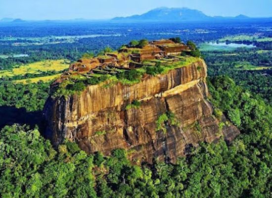 sri-lanka/hill-country/landmark/pidurangala-rock