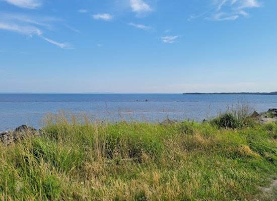 canada/cariboo/landmark/caribou-lighthouse