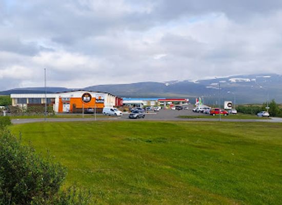 iceland/blonduos/landmark/b-s-restaurant