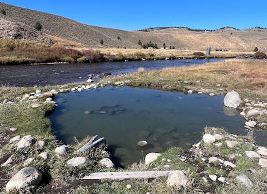 idaho/sawtooth/landmark/valley-creek-hot-springs