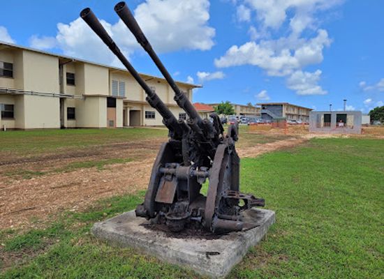 guam/apra-harbor/landmark/torpedoes-tomahawks-t-t