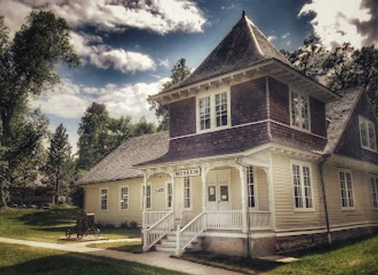 south-dakota/badlands/landmark/d-c-booth-historic-national-fish-hatchery-archives