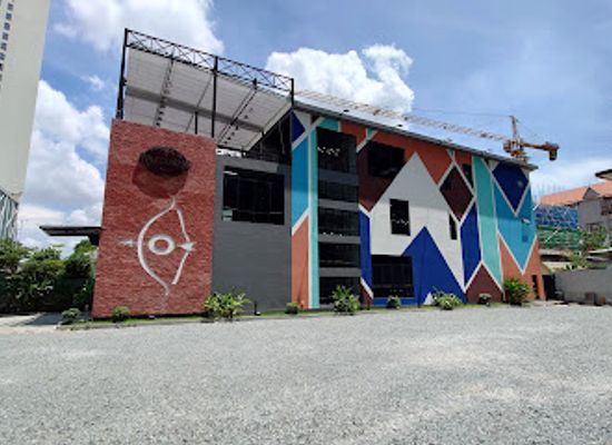 cambodia/takeo/landmark/the-playroom-cambodia