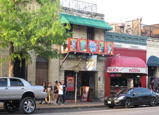 texas/austin/downtown-austin/landmark/museum-of-the-weird