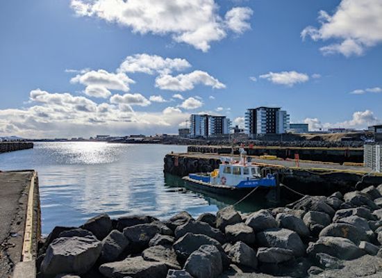 iceland/keflavik/landmark/fishing-pier