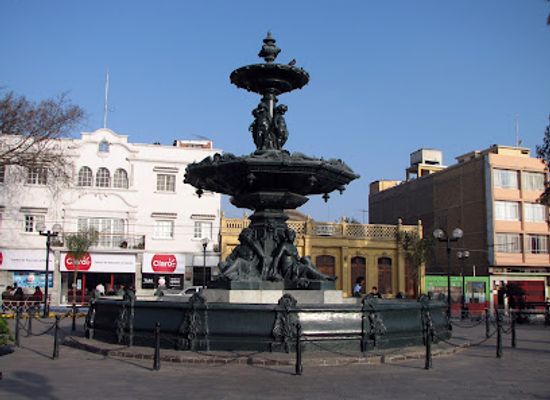 peru/tacna/landmark/tacna-ornamental-fountain