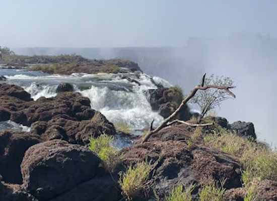 zambia/zambezi-basin/landmark/devil-s-pool