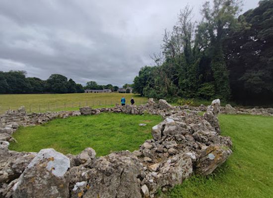 united-kingdom/caernarfonshire/attraction/din-lligwy-2