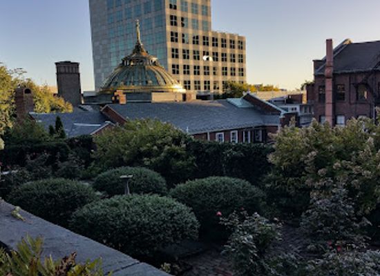 rhode-island/providence/landmark/the-stephen-hopkins-house