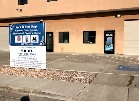 utah/cedar-city/landmark/cedar-rock-bead-shop