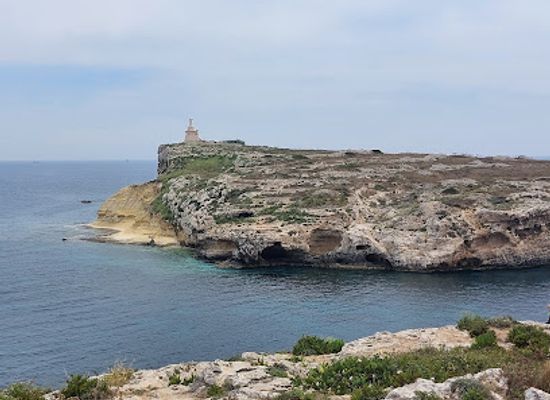 malta/mistra-bay/landmark/view-point
