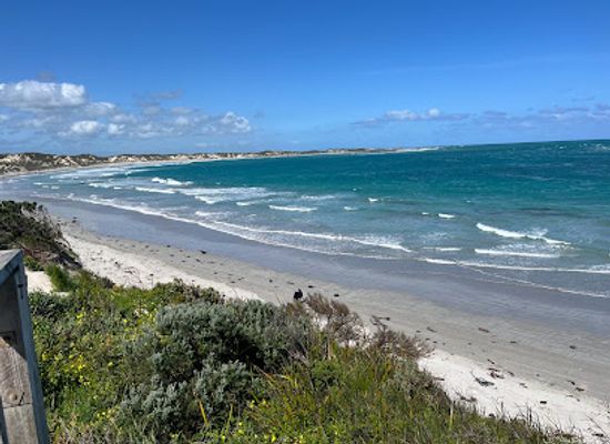 australia/limestone-coast/landmark/tantanoola-caves-conservation-park