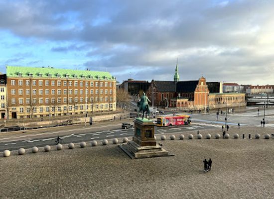 denmark/copenhagen/vesterbro/landmark/frederik-vii