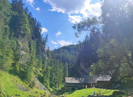 slovakia/liptov/landmark/vodne-mlyny-oblazy