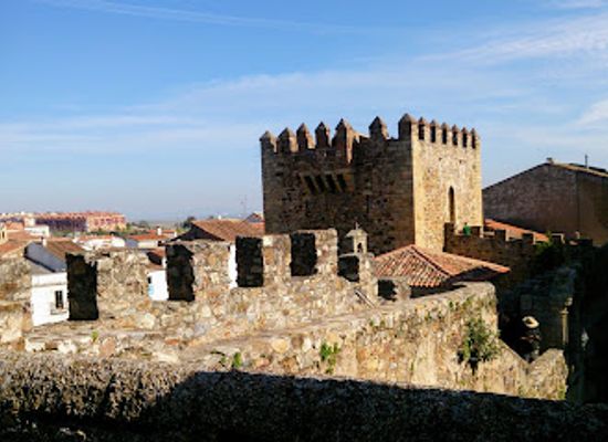 spain/extremadura/landmark/torre-de-bujaco